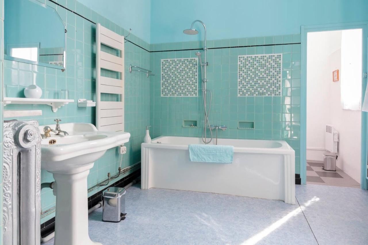 La Maison Des 4 M Лавлане Екстериор снимка