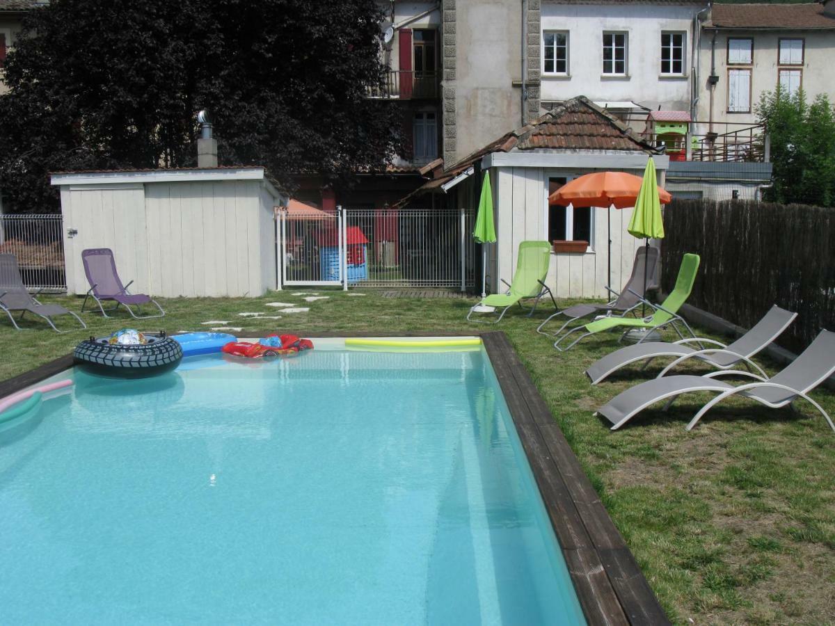 La Maison Des 4 M Лавлане Екстериор снимка
